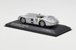 Mercedes 300 SLR #19 P. Levegh / J. Fitch 24 Hours of Le Mans 1955 Minichamps 1:43 432553000 Diecast — photo 3 of 4