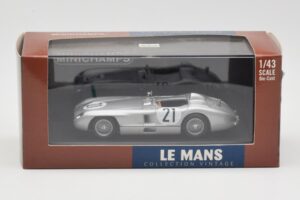 Mercedes 300 SLR #21 K. Kling / A. Simon 24 Hours of Le Mans 1955 Minichamps 1:43 432553021 Diecast — photo 4 of 4