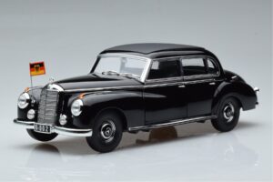 Mercedes 300 W186 Konrad Adenauer Norev 1:18 183707 Diecast