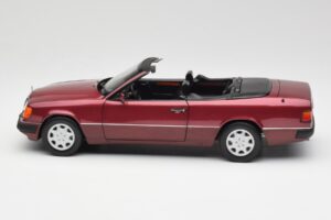Mercedes 300CE-24 A124 Cabriolet Almandine Red Metallic Norev 1:18 B66040616 Diecast — photo 4 of 8