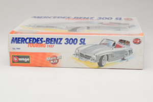 Mercedes 300SL Roadster Silver Bburago 1:18 7043 Diecast — photo 2 of 4