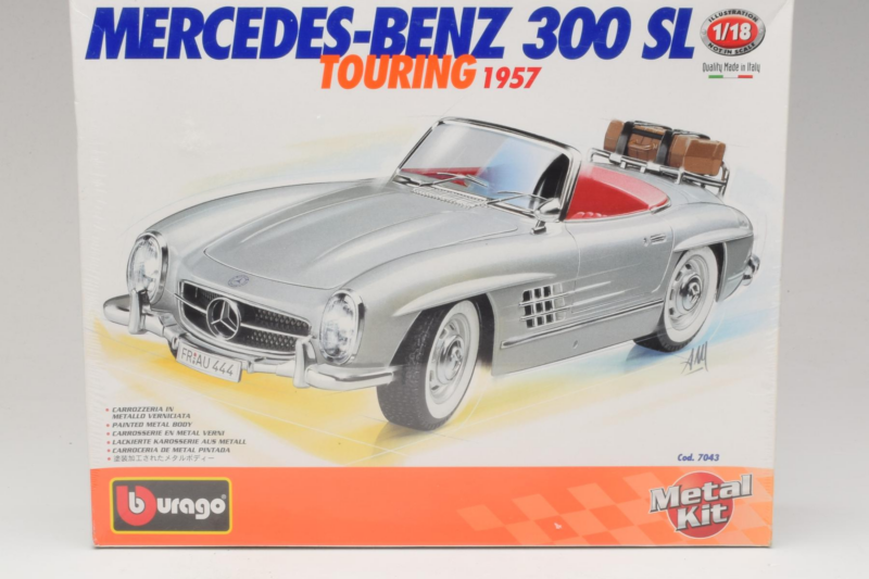 Mercedes 300SL Roadster Silver Bburago 1:18 7043 Diecast