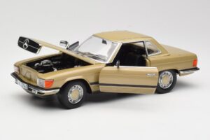 Mercedes 350 SL R107 Gold Sun Star 1:18 MB004 Diecast — photo 2 of 8