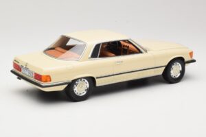 Mercedes 350 SLC C107 White Cult Models 1:18 CML049-1 Diecast — photo 2 of 6