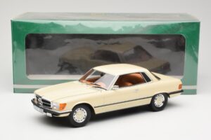 Mercedes 350 SLC C107 White Cult Models 1:18 CML049-1 Diecast — photo 6 of 6