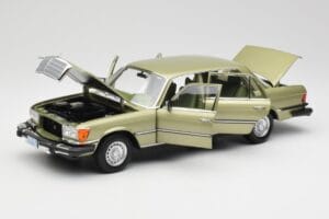 Mercedes 450 SEL W116 J.R. Ewing Dallas Silver Green Norev 1:18 183975 Diecast — photo 2 of 8
