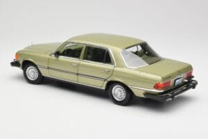 Mercedes 450 SEL W116 J.R. Ewing Dallas Silver Green Norev 1:18 183975 Diecast — photo 6 of 8