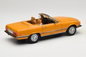 Mercedes 450 SL R107 Cayenne Orange Norev 1:18 183350 Diecast — photo 4 of 10