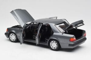 Mercedes 500 E W124 Pearl Grey Norev 1:18 183946 Diecast — photo 5 of 8