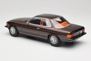 Mercedes 500 SLC C107 Beige Metallic KK-Scale 1:18 KKDC180851 Diecast — photo 5 of 6