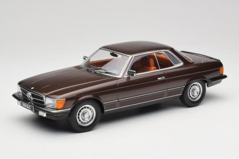 Mercedes 500 SLC C107 Beige Metallic KK-Scale 1:18 KKDC180851 Diecast