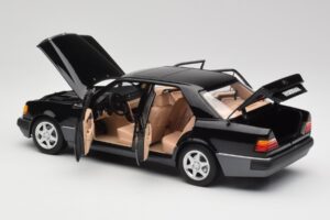 Mercedes 500E W124 Black Limited Edition Norev 1:18 183949 Diecast — photo 5 of 12