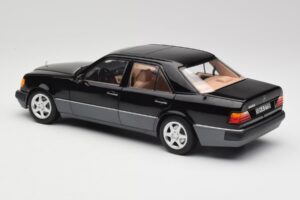 Mercedes 500E W124 Black Limited Edition Norev 1:18 183949 Diecast — photo 7 of 12