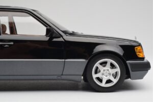 Mercedes 500E W124 Black Limited Edition Norev 1:18 183949 Diecast — photo 8 of 12