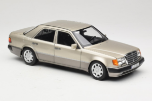 Mercedes 500E W124 Smoke Silver Dealer Edition Norev 1:18 B66040724 Diecast — photo 6 of 8