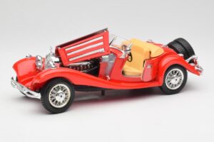 Mercedes 500K Roadster Red Bburago 1:18 3020 Diecast — photo 2 of 8