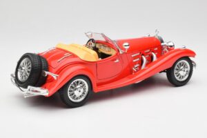 Mercedes 500K Roadster Red Bburago 1:18 3020 Diecast — photo 3 of 8