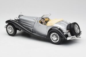 Mercedes 500K Roadster Silver Bburago 1:18 3020-M1 Diecast — photo 7 of 8