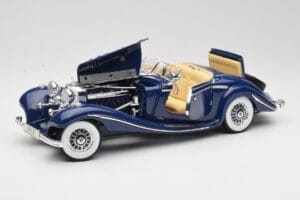 Mercedes 500K Special Roadster Blue Maisto 1:18 56059 Diecast — photo 2 of 8