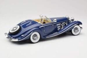 Mercedes 500K Special Roadster Blue Maisto 1:18 56059 Diecast — photo 3 of 8