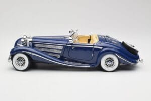 Mercedes 500K Special Roadster Blue Maisto 1:18 56059 Diecast — photo 4 of 8