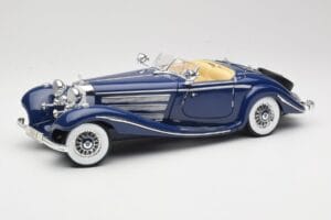 Mercedes 500K Special Roadster Blue Maisto 1:18 56059 Diecast