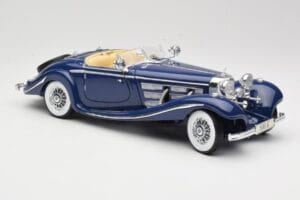 Mercedes 500K Special Roadster Blue Maisto 1:18 56059 Diecast — photo 6 of 8