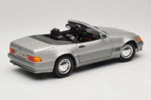 Mercedes 500SL R129 Silver Tchibo 1:18 TC001 Diecast — photo 3 of 8