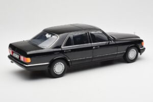 Mercedes 560 SEL W126 Black Dealer Edition Norev 1:18 B66040599 Diecast — photo 3 of 8