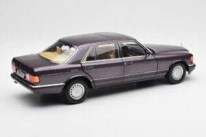 Mercedes 560 SEL W126 Purple Metallic Norev 1:18 183544 Diecast — photo 3 of 8