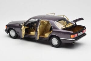 Mercedes 560 SEL W126 Purple Metallic Norev 1:18 183544 Diecast — photo 5 of 8