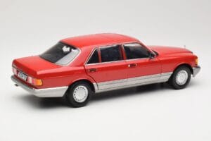 Mercedes 560 SEL W126 Red Norev 1:18 183463 Diecast — photo 3 of 8
