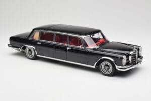 Mercedes 600 Pullman W100 Black NZG 1:18 1071/50 Diecast — photo 6 of 8
