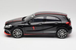 Mercedes A-Class W176 AMG Black Norev 1:18 183596 Diecast — photo 4 of 8
