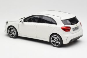 Mercedes A-Class W176 Cirrus White Norev 1:18 B66960126 Diecast — photo 7 of 8