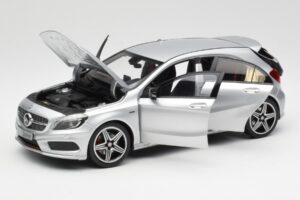 Mercedes A-Class W176 Polar Silver Norev 1:18 B66960139 Diecast — photo 2 of 8