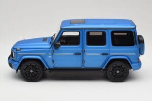 Mercedes AMG G 63 L W465 Blue Norev 1:18 B66960664 Diecast — photo 3 of 6