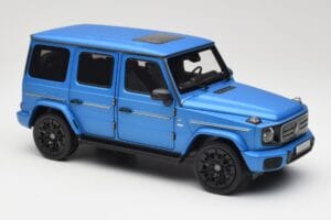 Mercedes AMG G 63 L W465 Blue Norev 1:18 B66960664 Diecast — photo 4 of 6