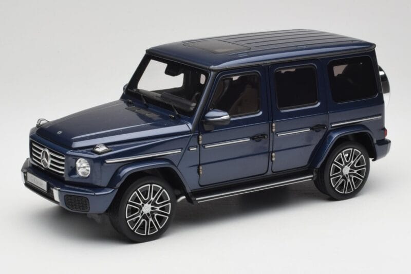 Mercedes AMG G 63 L W465 Dark Blue Norev 1:18 B66960663 Diecast