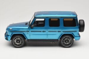 Mercedes AMG G63 W463 Hyper Blue Magno GT Spirit 1:18 GT925 Resin — photo 3 of 6