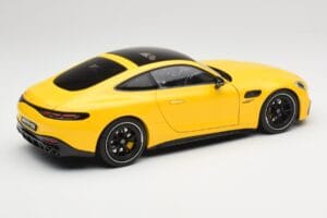 Mercedes AMG GT 43 C192 Turbo Sun Yellow NZG 1:18 B66960587 Diecast — photo 3 of 8