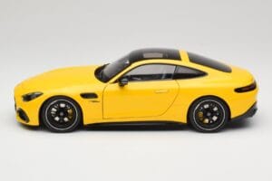 Mercedes AMG GT 43 C192 Turbo Sun Yellow NZG 1:18 B66960587 Diecast — photo 4 of 8