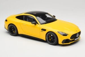 Mercedes AMG GT 43 C192 Turbo Sun Yellow NZG 1:18 B66960587 Diecast — photo 6 of 8
