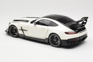 Mercedes AMG GT C190 Black Series Diamond White Metallic Minichamps 1:18 110032020 Diecast — photo 7 of 8