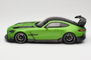 Mercedes AMG GT C190 Black Series Green Hell Magno Minichamps 1:18 155032020 Diecast — photo 3 of 6