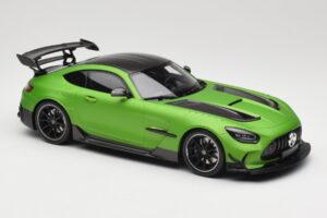 Mercedes AMG GT C190 Black Series Green Hell Magno Minichamps 1:18 155032020 Diecast — photo 4 of 6