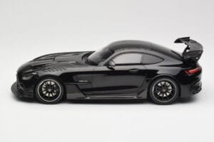 Mercedes AMG GT C190 Black Series Jet Black Metallic Minichamps 1:18 155032024 Diecast — photo 3 of 6