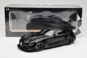 Mercedes AMG GT C190 Black Series Jet Black Metallic Minichamps 1:18 155032024 Diecast — photo 6 of 6