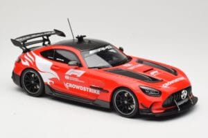 Mercedes AMG GT C190 Black Series Safety Car F1 2022 Minichamps 1:18 155032090 Diecast — photo 4 of 6