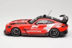 Mercedes AMG GT C190 Black Series Safety Car F1 2024 Minichamps 1:18 110032090 Diecast — photo 4 of 8